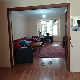 3мкр 4ком в 3хком  Продам