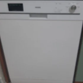 Посудомойка