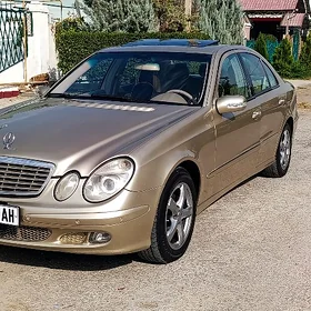 Mercedes-Benz E320 2003
