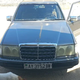 Mercedes-Benz C-Class 1993