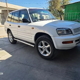 Toyota RAV4 1999