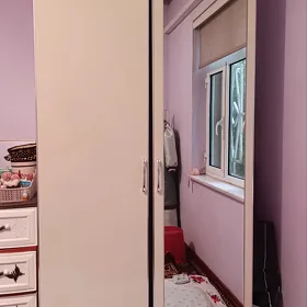 Шкаф