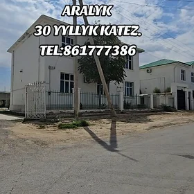 30 YYLLYK KATEZ
