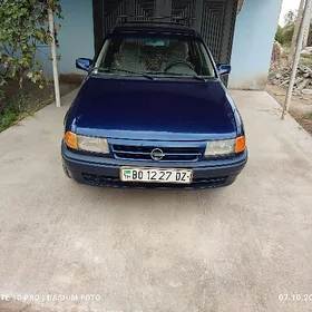 Opel Astra 1992
