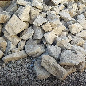 Ak daş