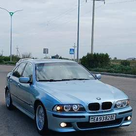 BMW E39 2002