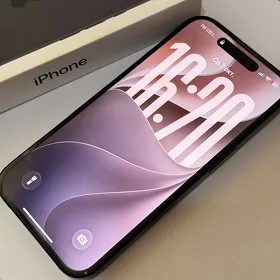 iPhone 16