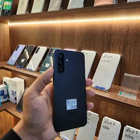 Samsung A18 6/128gb