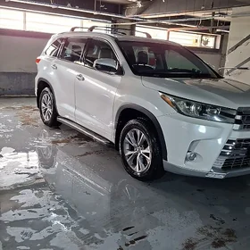 Toyota Highlander 2015