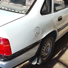 Opel Vectra 1992