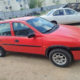 Opel Vita 1996