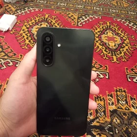 Samsung A17 6/128gb