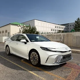 Toyota Camry 2026