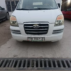 Hyundai H-1 2006