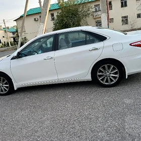 Toyota Camry 2017