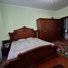 Spalny krowat