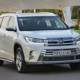 Toyota Highlander 2018