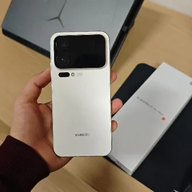 Xiaomi 17 pro max