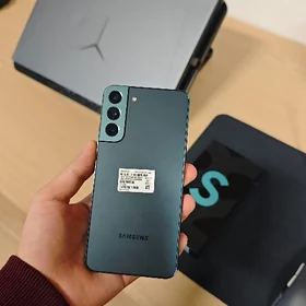 Samsung S22 plus 8/256