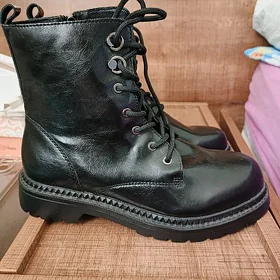 женские ботинки