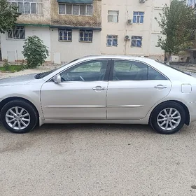 Toyota Camry 2011