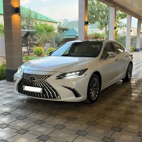 Lexus ES 350 2025