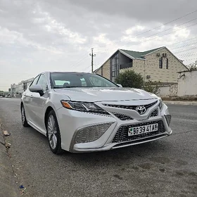 Toyota Camry 2022