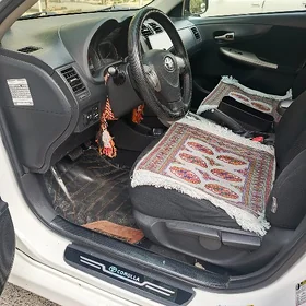 Toyota Corolla 2010