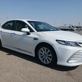 Toyota Camry 2022