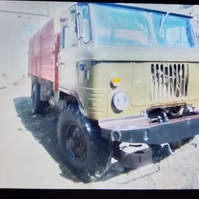 Gaz 66 1990