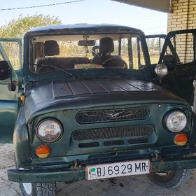 UAZ 469 2000