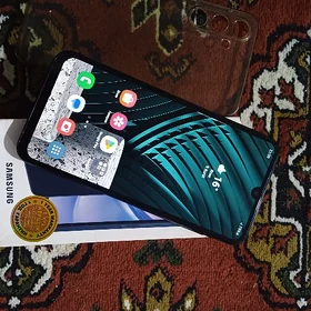 Samsung a15. 6/128.