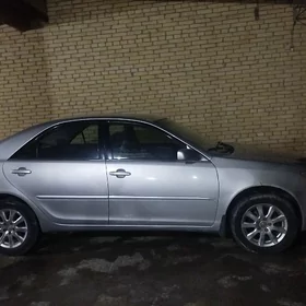 Toyota Camry 2003