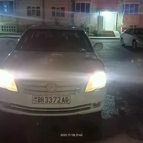 Toyota Avalon 2005