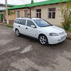 Opel Astra 2004