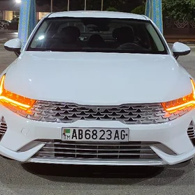 Kia K5 2021