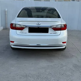 Lexus ES 350 2016