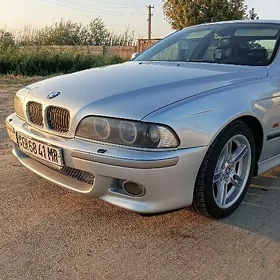 BMW E39 2002