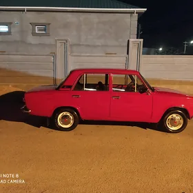 Lada 2104 1980