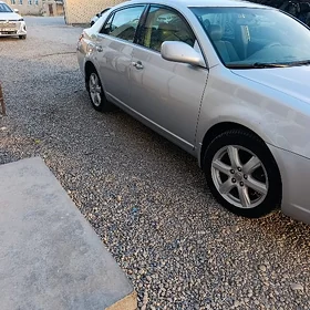 Toyota Avalon 2005