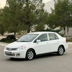 Nissan Versa 2010