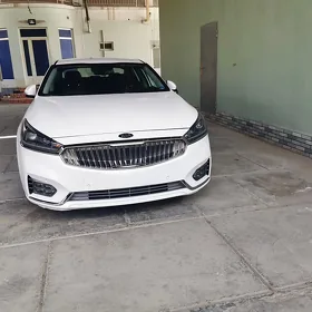 Kia Cadenza 2019
