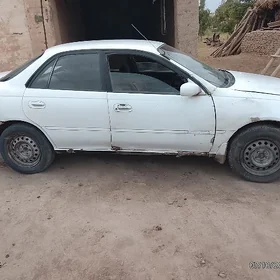 Toyota Carina 1995
