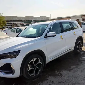 Geely Monjaro 2021