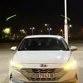 Hyundai Elantra 2021