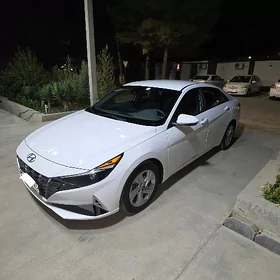 Hyundai Elantra 2021