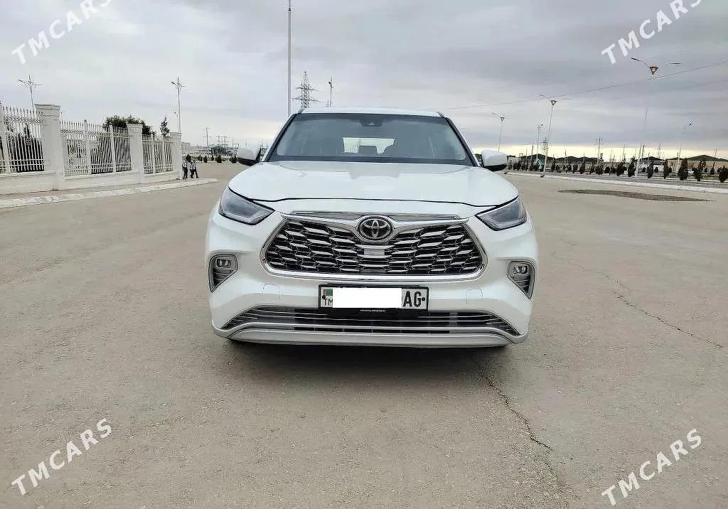 Toyota Highlander 2021 - 1
