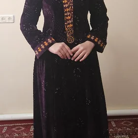 gülli pombah