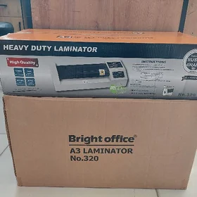Laminat aparat
