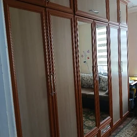 Шкаф